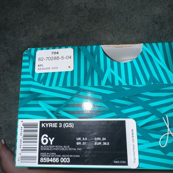 Nike Other - Kyrie 3 GS